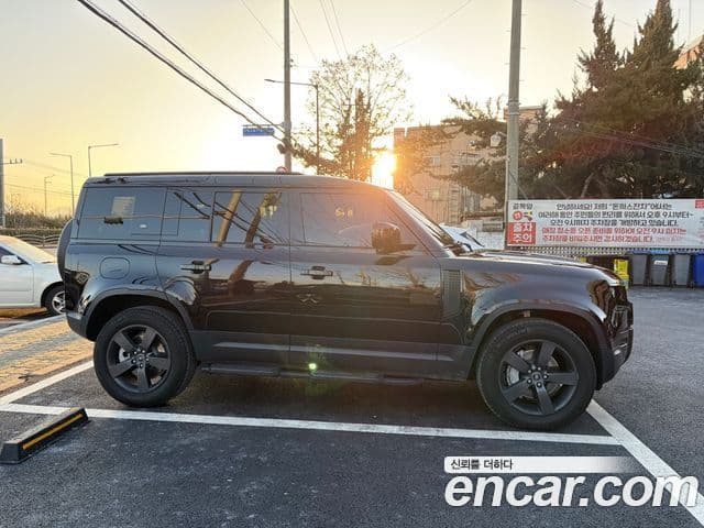 Land Rover Defender (L663) 110 D300 HSE, 2023 все фото