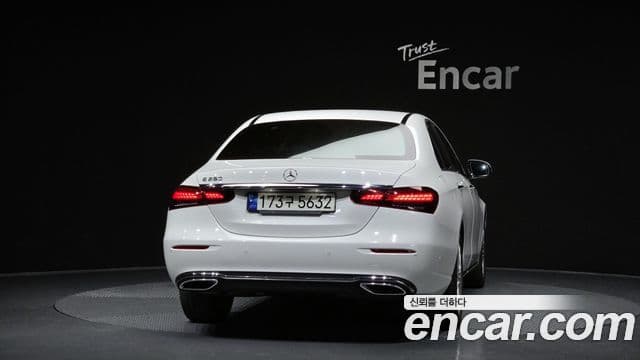 Mercedes-Benz E-класс W213 Exclusive, 2021 4