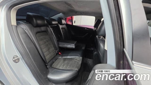 Volkswagen New Passat B6, 2011 19