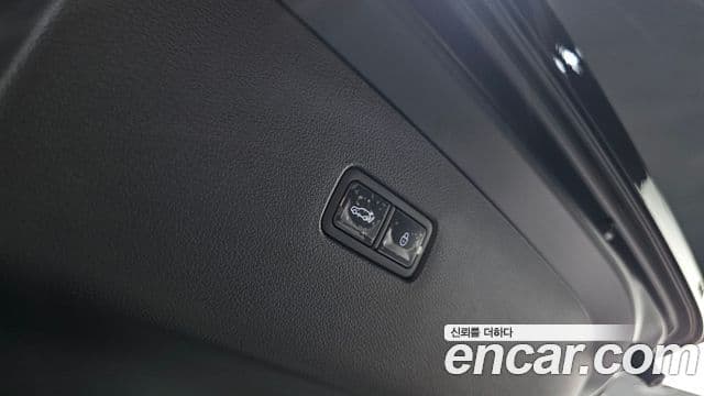 Genesis GV80 купе, 2024 18