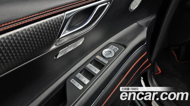 Genesis GV80 купе, 2024 19