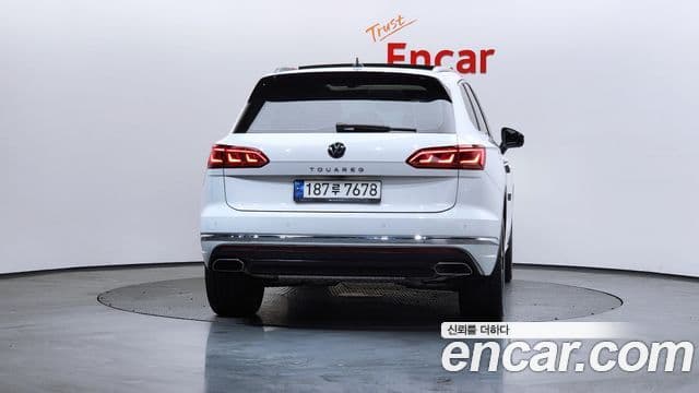 Volkswagen Touareg 3세대 Prestige, 2023 4