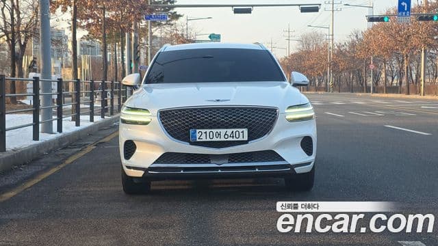 Genesis GV70, 2024 4