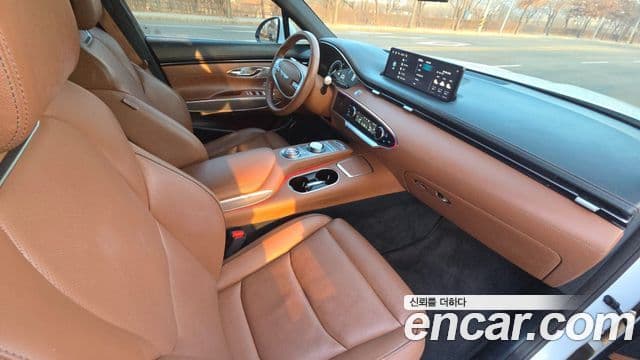 Genesis GV70, 2024 10