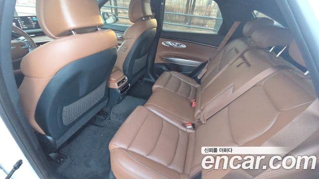 Genesis GV70, 2024 11