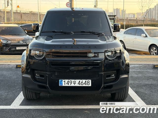 Land Rover Defender (L663) 110 D300 HSE, 2023 1
