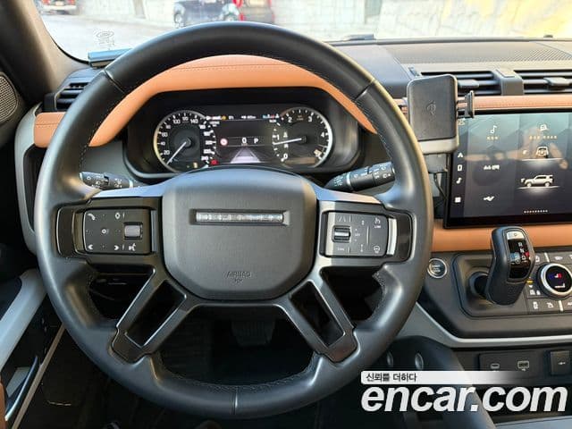 Land Rover Defender (L663) 110 D300 HSE, 2023 16