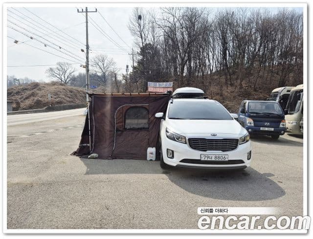 Kia All New Carnival Luxury, 2015 1