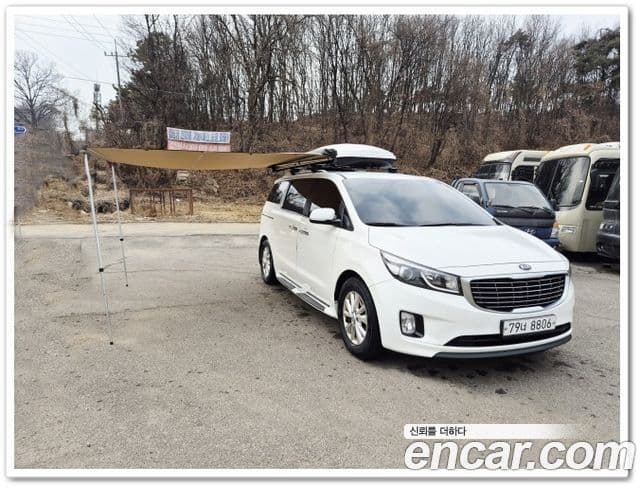 Kia All New Carnival Luxury, 2015 7