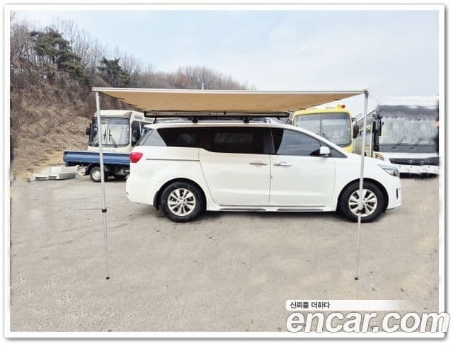 Kia All New Carnival Luxury, 2015 8