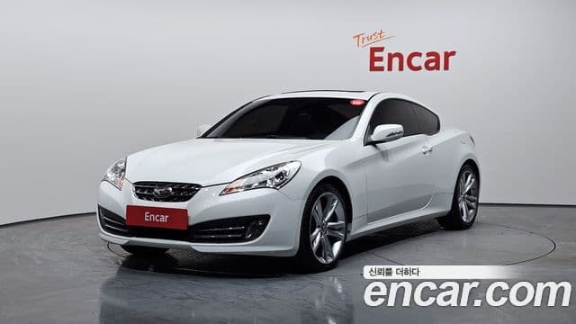 Hyundai Genesis купе 200 турбо P, 2010 1