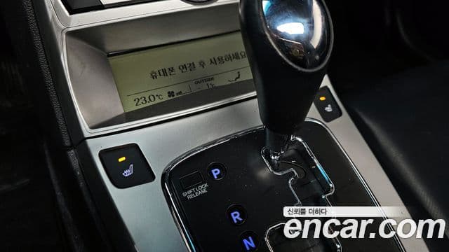 Hyundai Genesis купе 200 турбо P, 2010 17