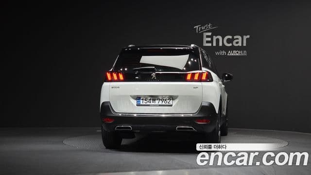Peugeot 5008 2세대 1.2 Pure Tech GT, 2024 4