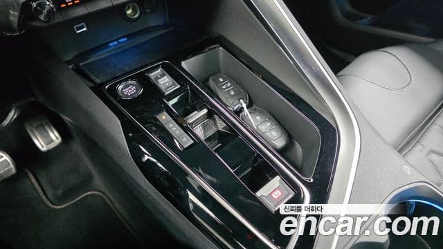 Peugeot 5008 2세대 1.2 Pure Tech GT, 2024 9