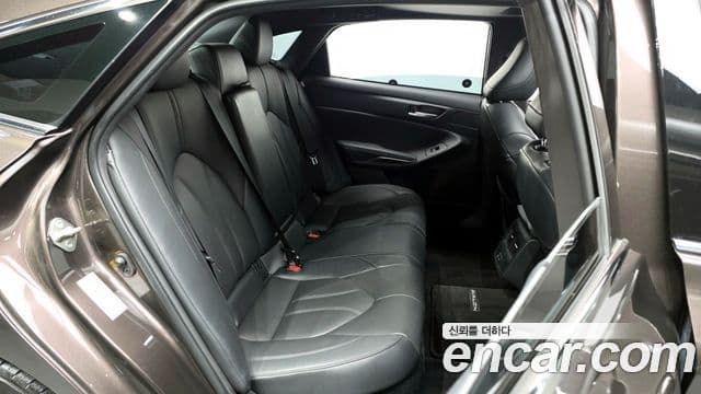 Toyota 아발론 5세대, 2019 12
