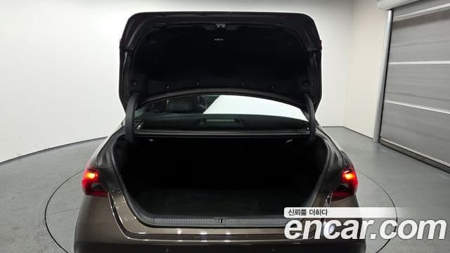 Toyota 아발론 5세대, 2019 20