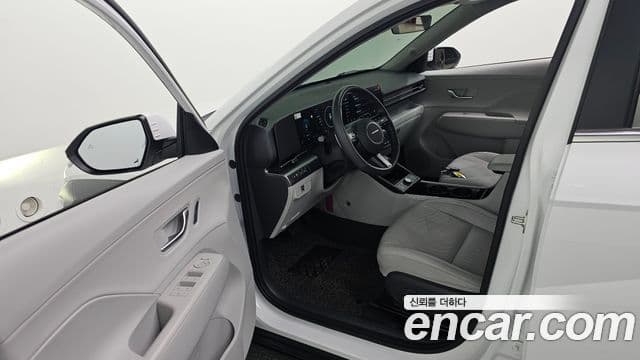 Hyundai Kona гибрид (SX2) Inspiration, 2024 10