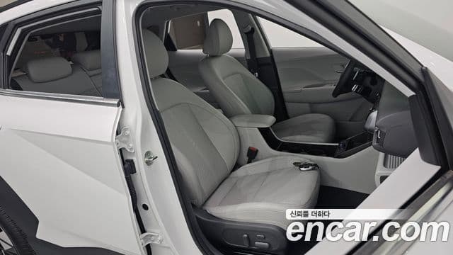 Hyundai Kona гибрид (SX2) Inspiration, 2024 11