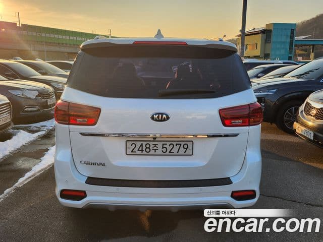 Kia The / новый New Carnival Prestige, 2019 4