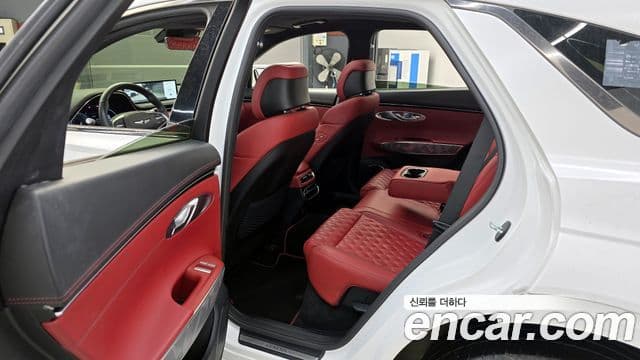 Genesis GV70, 2023 11