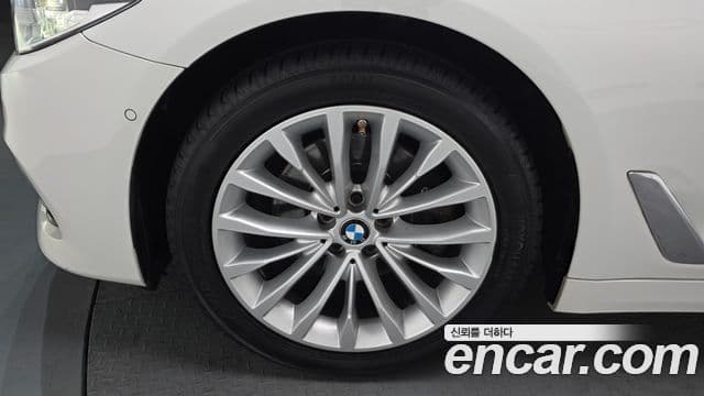 BMW 5시리즈 (G30) 520d Luxury Plus, 2018 все фото