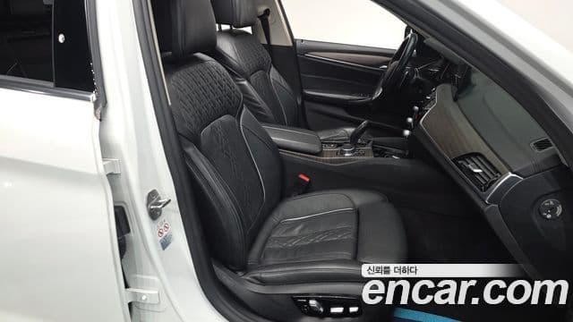 BMW 5시리즈 (G30) 520d Luxury Plus, 2018 10