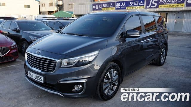 Kia All New Carnival Prestige, 2015 10