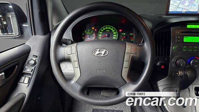 Hyundai Grand Starex CVX Luxury, 2012 13