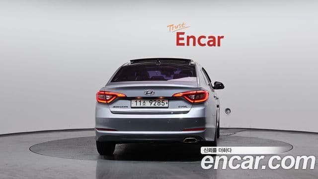 Hyundai LF Sonata 2.0 Smart, 2015 4