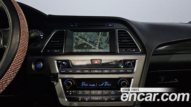 Hyundai LF Sonata 2.0 Smart, 2015 14