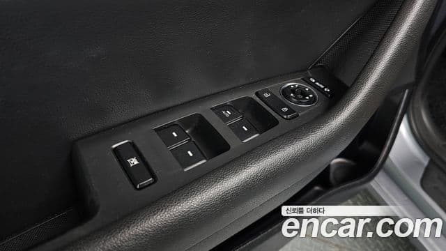 Hyundai LF Sonata 2.0 Smart, 2015 18