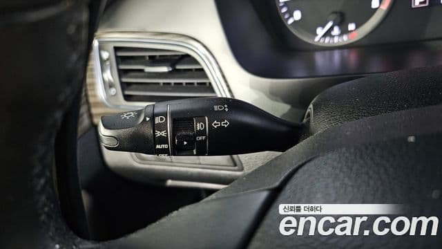 Hyundai LF Sonata 2.0 Smart, 2015 19