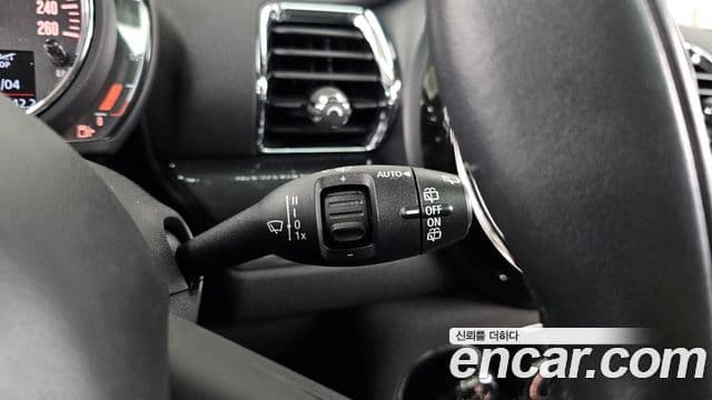 Mini Cooper 클럽맨 2세대, 2020 19