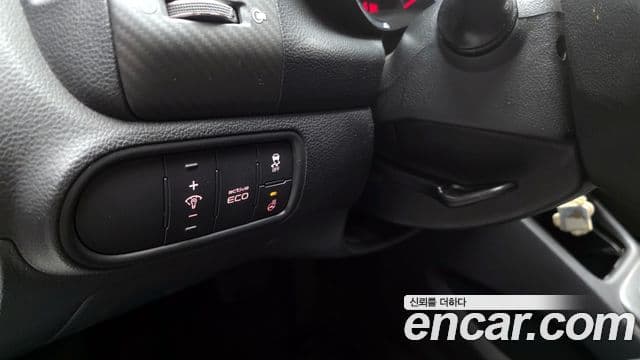 Kia K3 Luxury, 2013 16