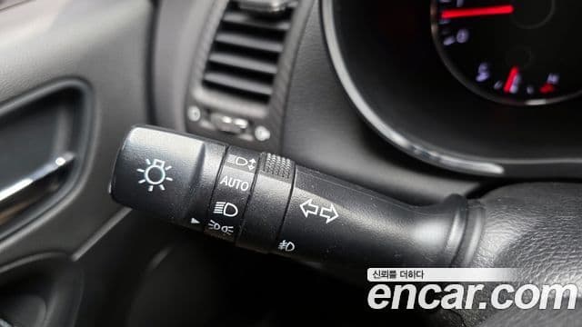 Kia K3 Luxury, 2013 17