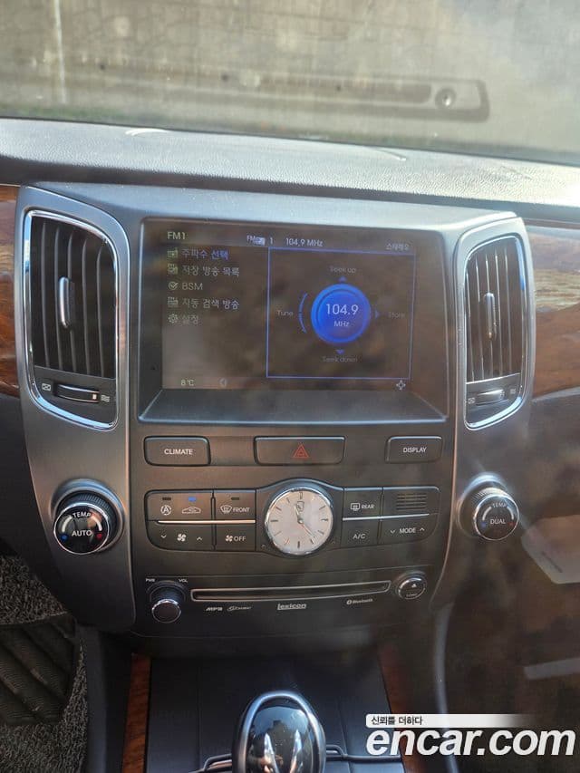 Hyundai Equus(новый кузов / новое поколение) Prestige, 2010 13