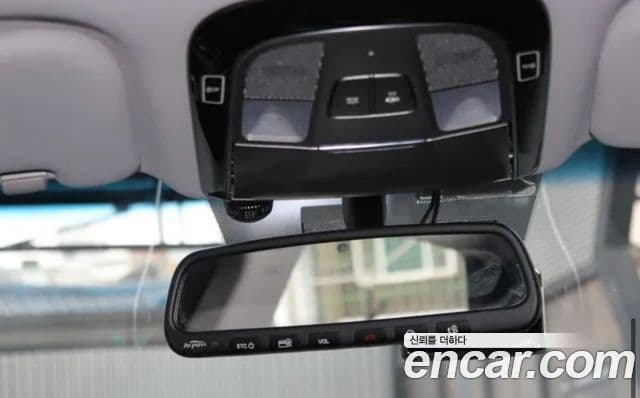 Hyundai Grandeur HG Premium, 2016 8