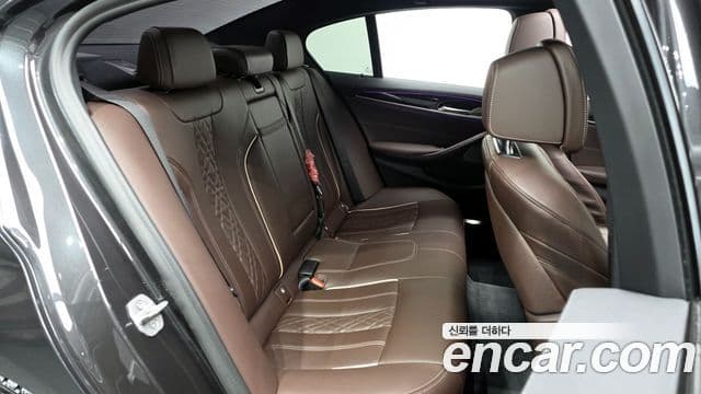 BMW 5시리즈 (G30) 530e M Sport, 2021 12