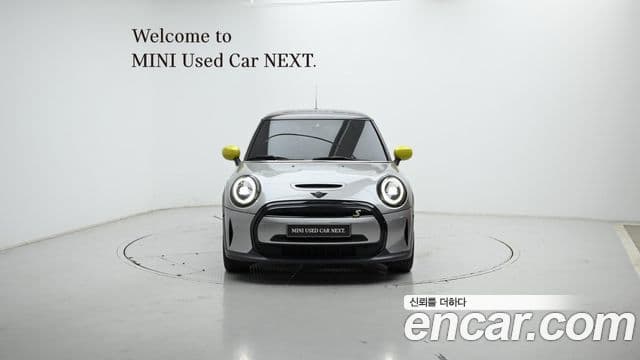 Mini Cooper Электрический (Electric) 3세대, 2023 3
