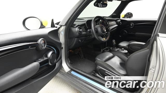Mini Cooper Электрический (Electric) 3세대, 2023 11