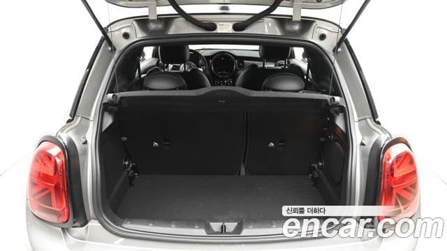 Mini Cooper Электрический (Electric) 3세대, 2023 20