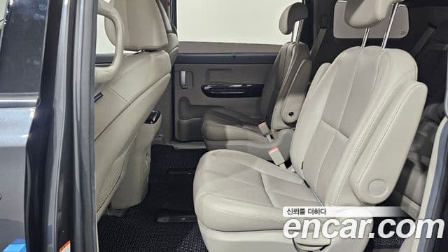 Kia All New Carnival Noblesse, 2018 11