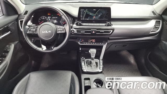 Kia Seltos Signature, 2023 7