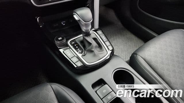 Kia Seltos Signature, 2023 9