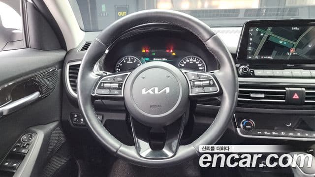 Kia Seltos Signature, 2023 13