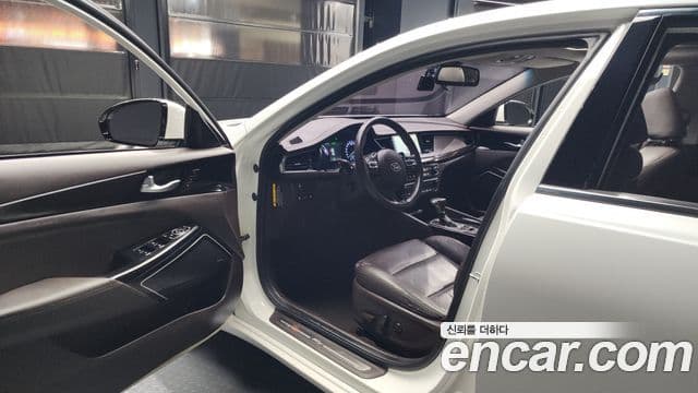 Kia All New K7 гибрид Noblesse, 2017 10