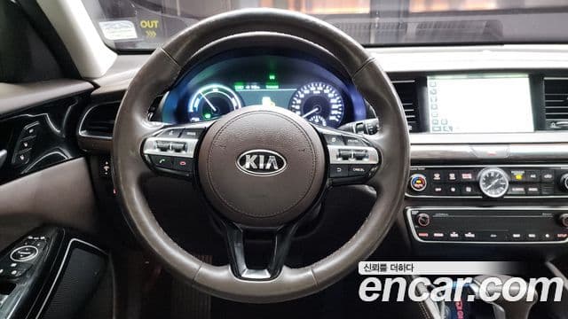 Kia All New K7 гибрид Noblesse, 2017 13