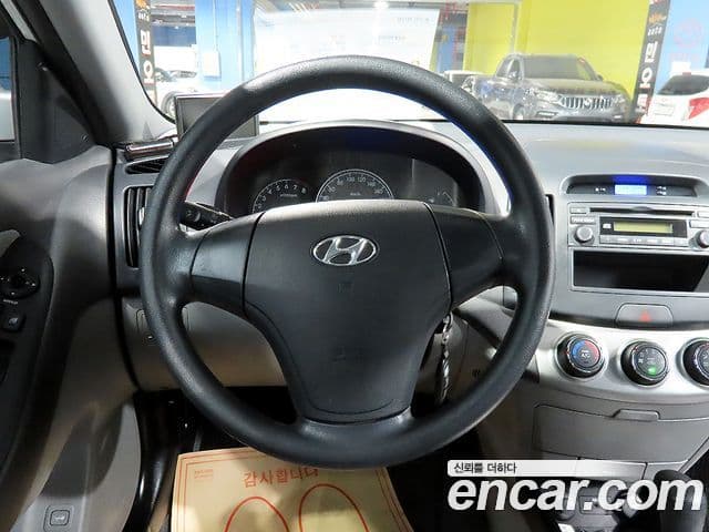 Hyundai Avante HD Deluxe, 2010 11