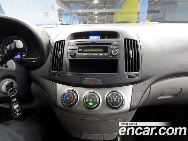 Hyundai Avante HD Deluxe, 2010 13