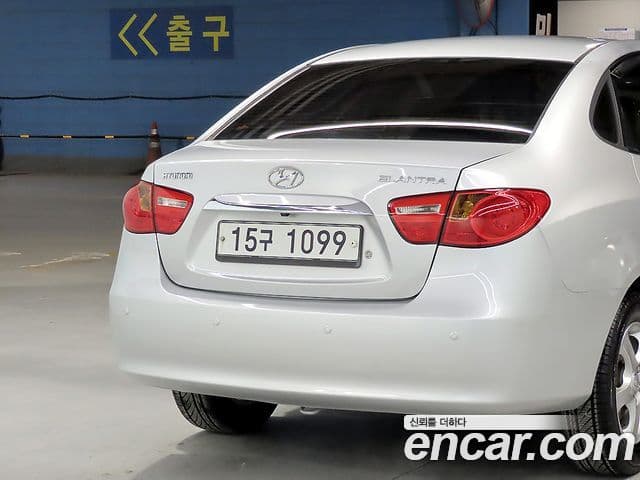 Hyundai Avante HD Deluxe, 2010 17